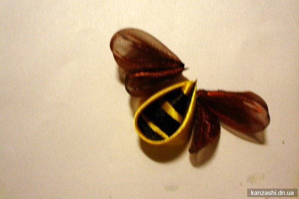 пчелка канзаши
